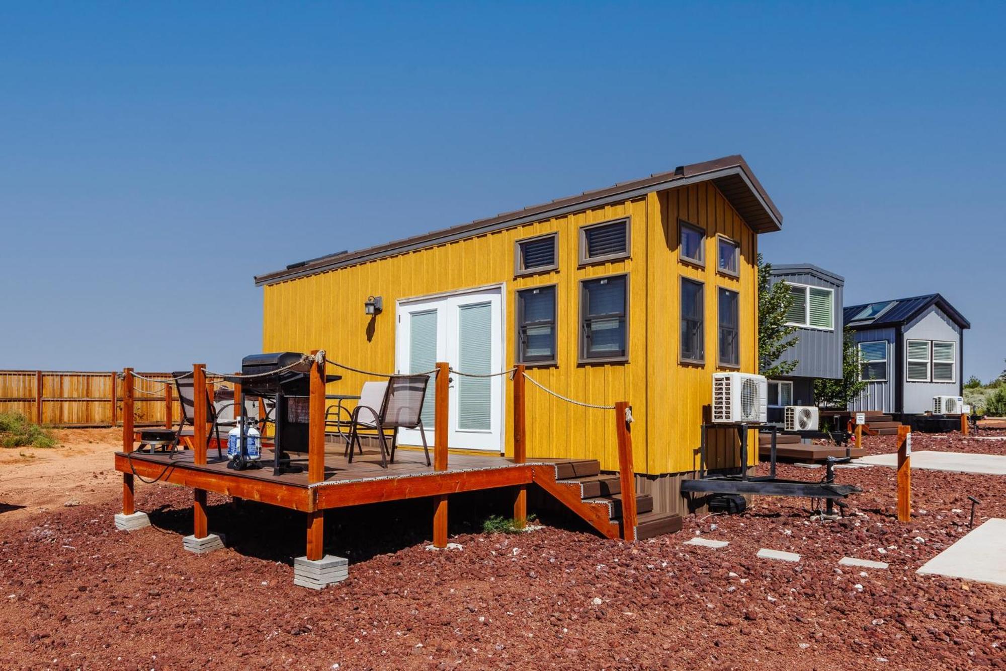 Desert Oasis Tiny Home Apple Valley ภายนอก รูปภาพ